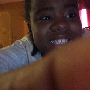 Meet your Posher, Adrianne